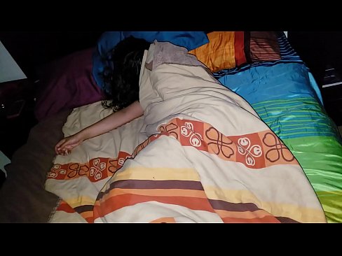 ❤️ Stiefseun berispe sy jong stiefma terwyl sy slaap. ❤️ Russiese pornografie op af.prendiporno.ru ️❤